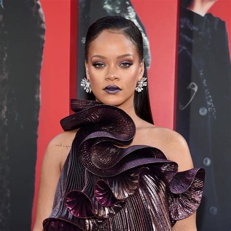 Rihanna in Givenchy at the Ocean’s 8 New York Premiere 